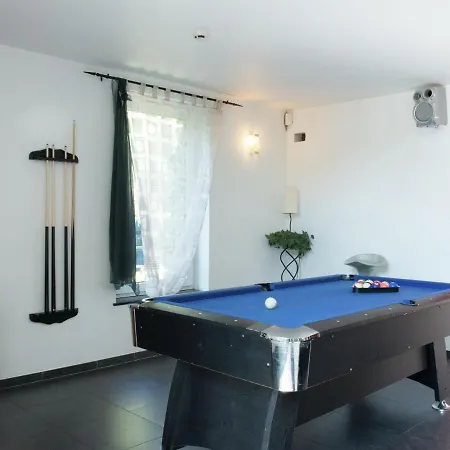House In Moulin Du Ruy With Forest Views * סטומונט