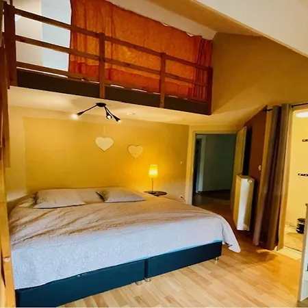 House In Moulin Du Ruy With Forest Views * סטומונט